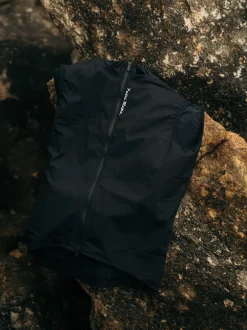 Men's Core Insulated Vest Black (24)