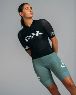 Women's Core Jersey Black White (24)