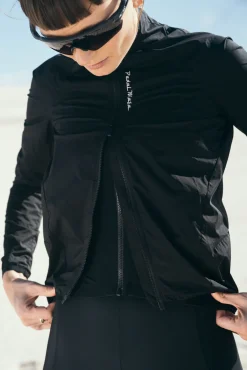 Women's Core Light Jacket Black (24)